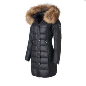 Vinterjacka  - Säljer nu min rock and blue vinterjacka som jag använt en vinter. Den är i gott skick! Och pälsen på jackan är äkta.  Nypris på jackan är 5000kr säljer den för 1000kr priset kan diskuteras. 