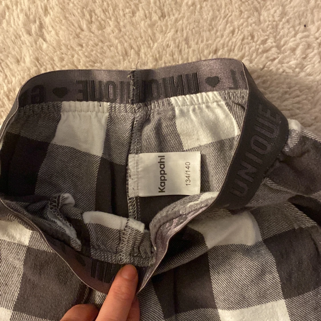 Pyjamasbyxor 133-140  - 90