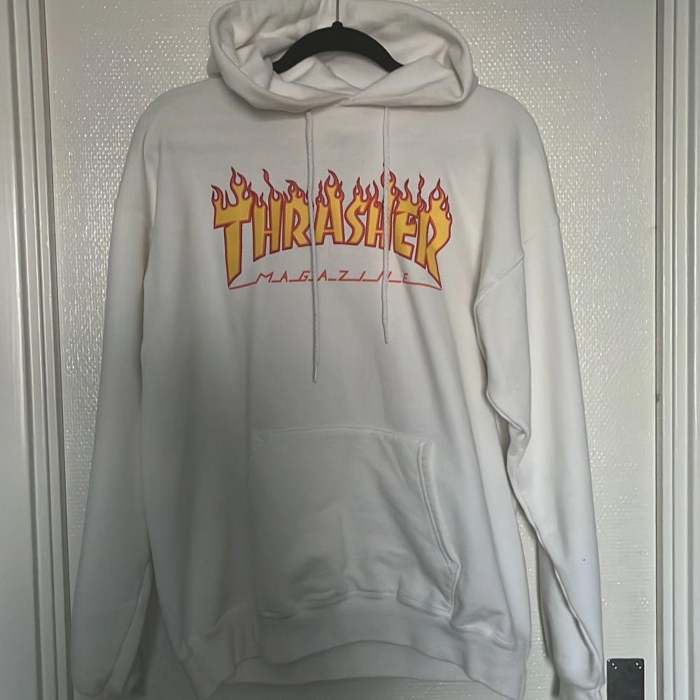 Thrasher hoodie vit sale