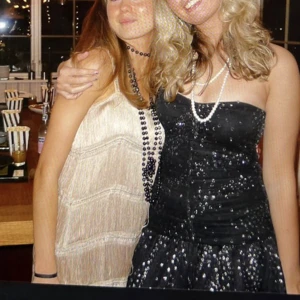 Maje klänning  - Säljer min eftertraktade klänning från Maje i storlek 38. Men ganska liten i storleken så passar bra på mog som har 36,38. Använd fåtal gånger så bra skick❤️