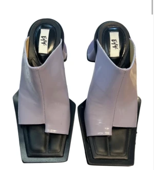 Eytys sandaler  - Har haft på liv några få gånger , 