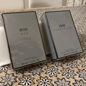 Hugo Boss Parfym - Tjena! Säljer nu mina 2 Hugo Boss parfymer då jag insåg att jag inte behöver dem längre. Båda är in plastade och helt nya. Båda två för 1300kr eller 1st för 600kr