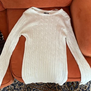 Vit tröja JC - Storlek M