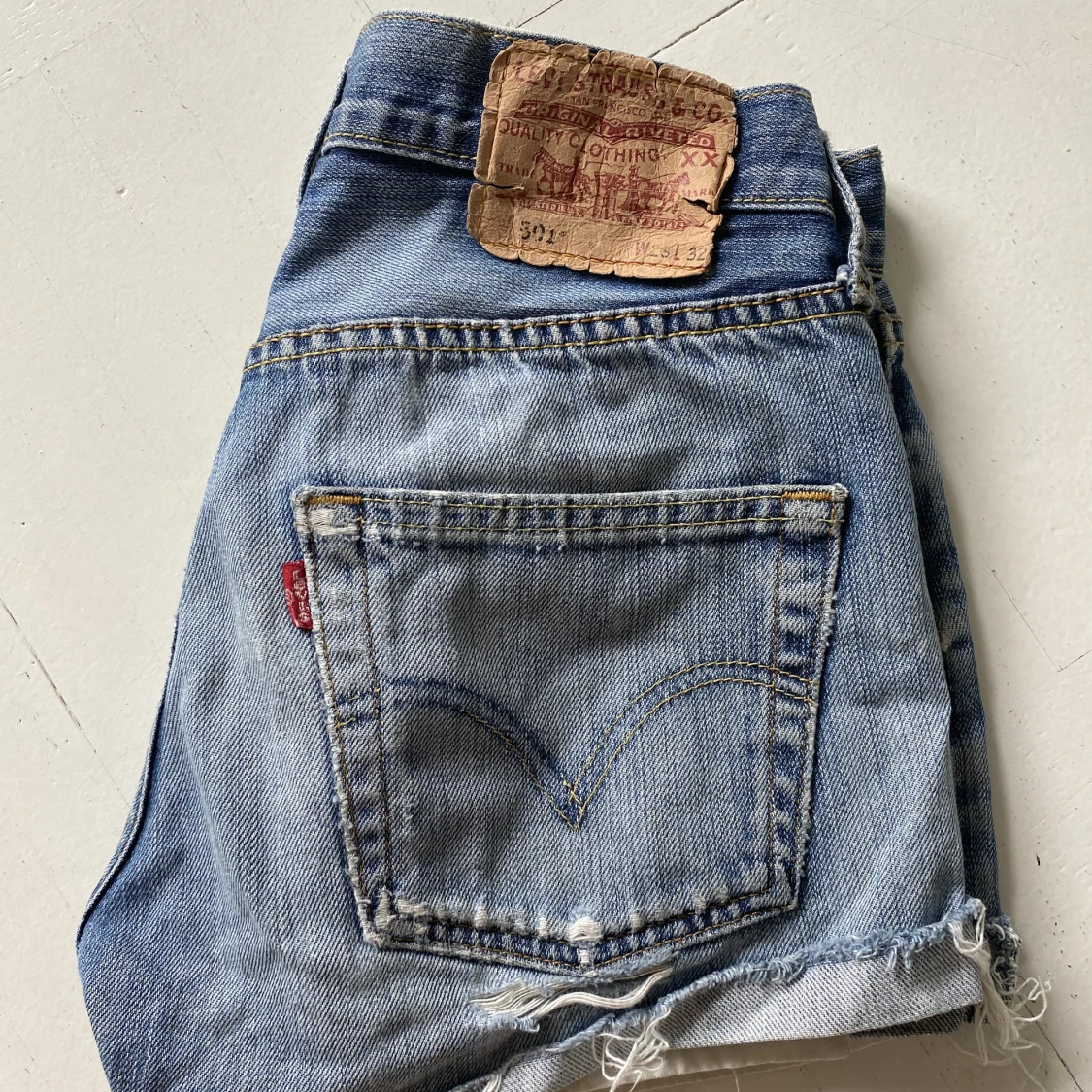 Levi’s 501 shorts 