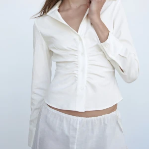 Skjorta - Skjorta från Zara, storlek M men sitter som S