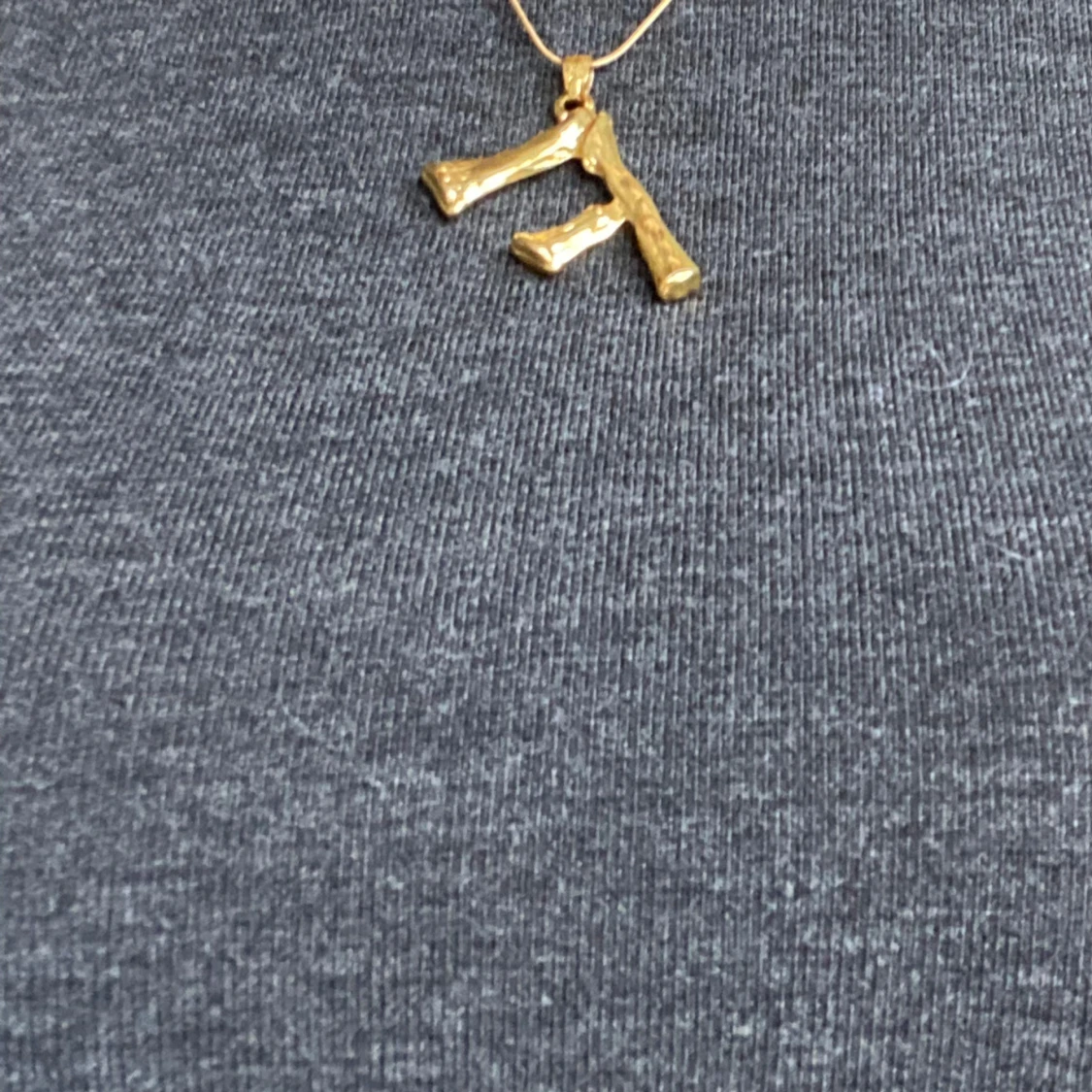 Mörkgrå långärmad tröja - 91