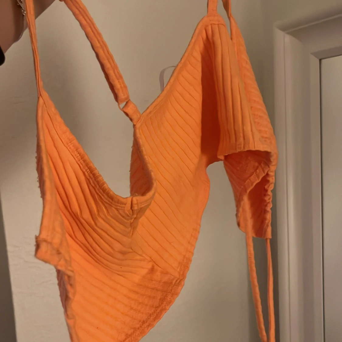 Orange ribbad topp - 90