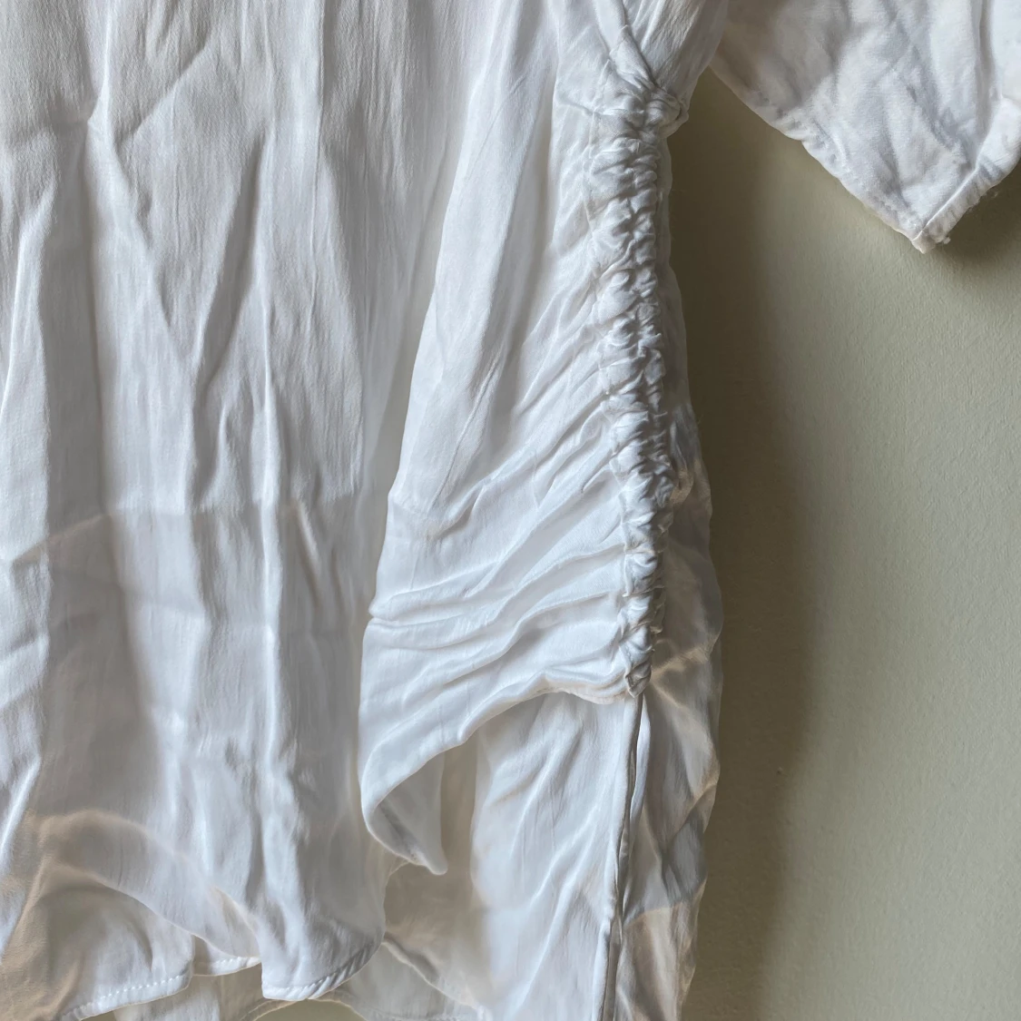 Vit omlottklänning från Zara - 91