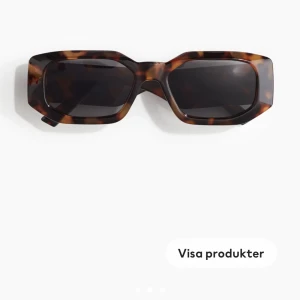 Snygga solglasögon - Väldigt snygga solglasögon som aldrig är använda!💖