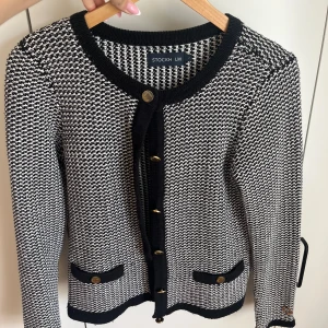 Kofta - Jättefin kofta jag säljer då jag inte använder längre, stl S