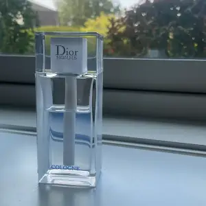 Säljer nu sampels av dior homme cologne!  2 ml i glasflask sampel