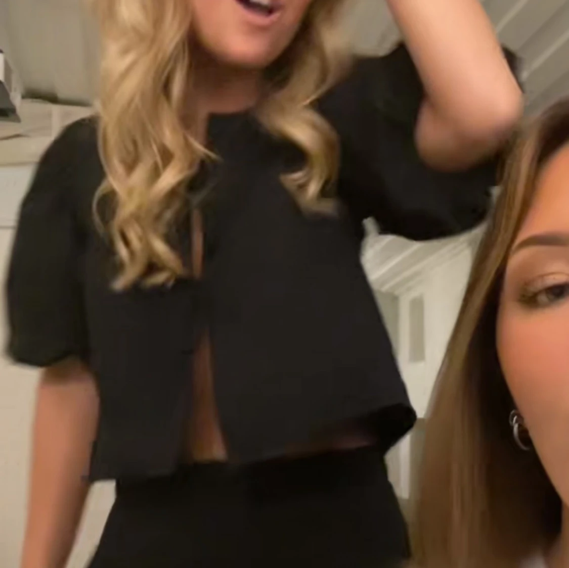 Blus med knytten - 90