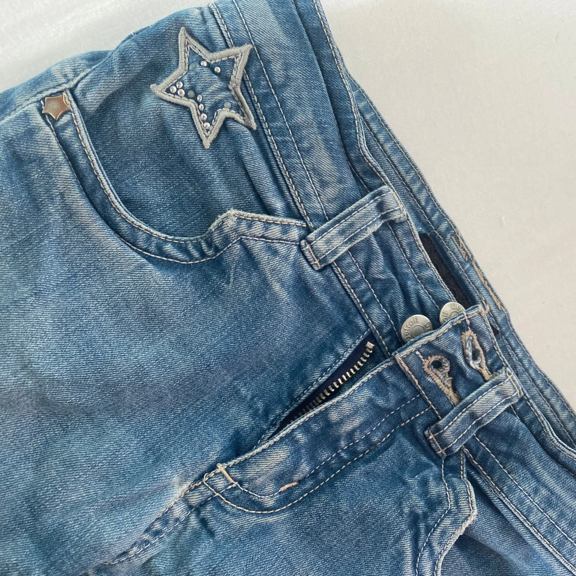 Detroit shorts  - 90