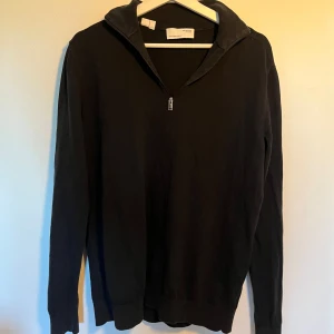 Selected homme tröja - Svart tröja i storlek L från Selected Homme