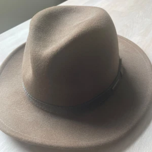 Stetson brun hatt M  - Storlek M