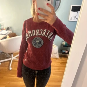 Sweatshirt  - Aldrig använd