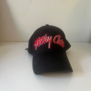 Mötley crüe keps - Helt oandvänd och äkta (se bild 3) Justerbar i bak 