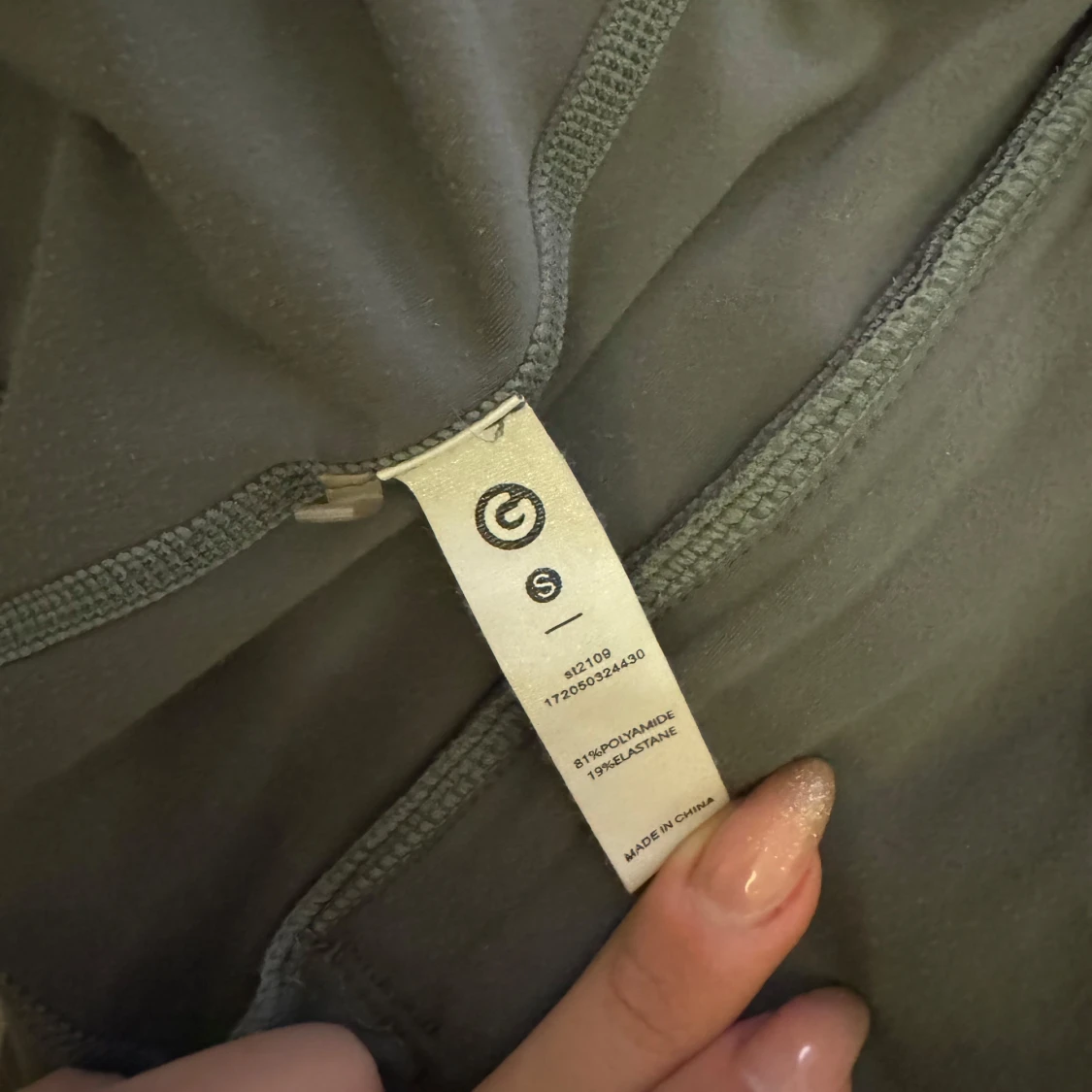 Grå träningsjacka med dragkedja - 92