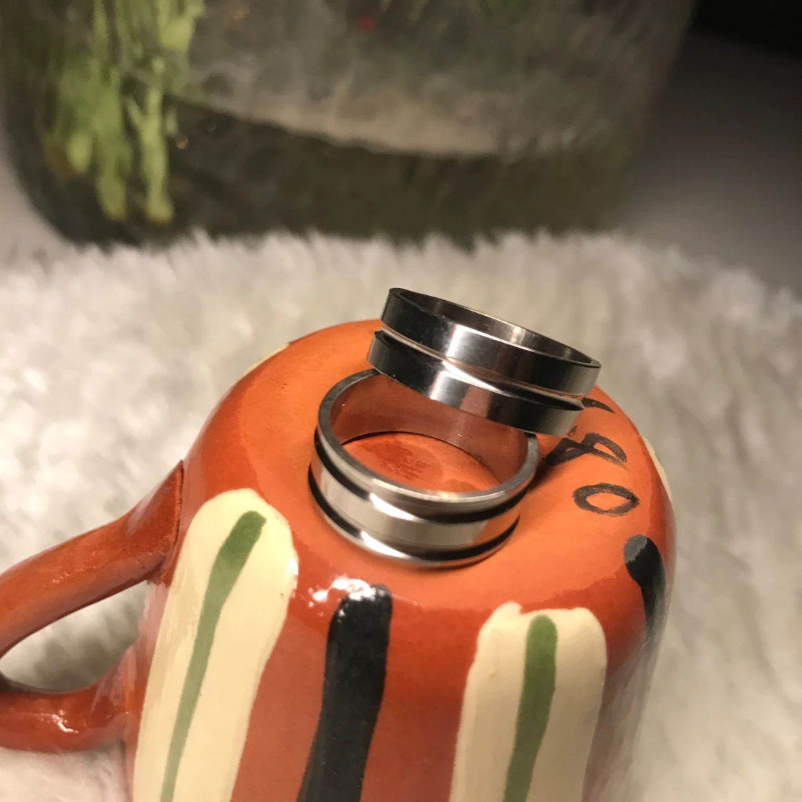 Stilren ring i rostfritt stål