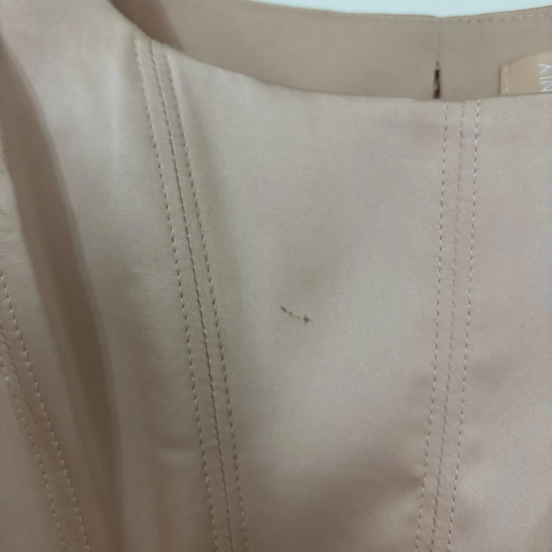 Beige korsettopp - 92