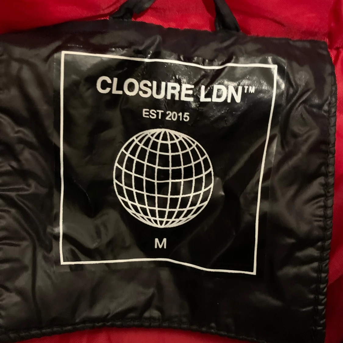 Svart pufferjacka från Closure LDN - 91