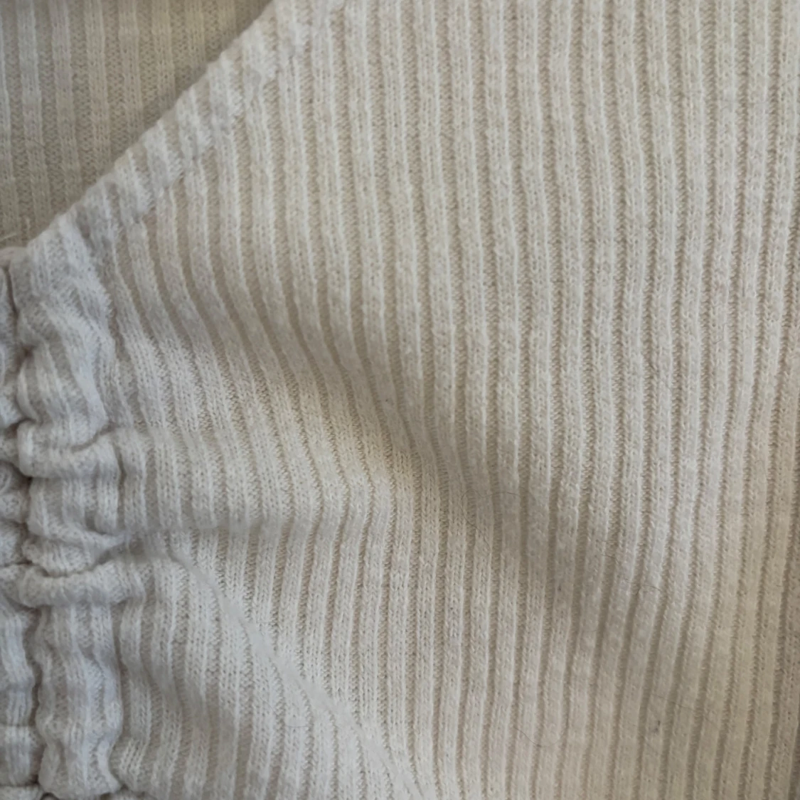 Vit ribbad topp från Gina Young - 3