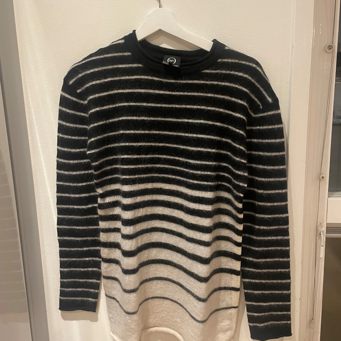 Alexander McQueen ulltröja