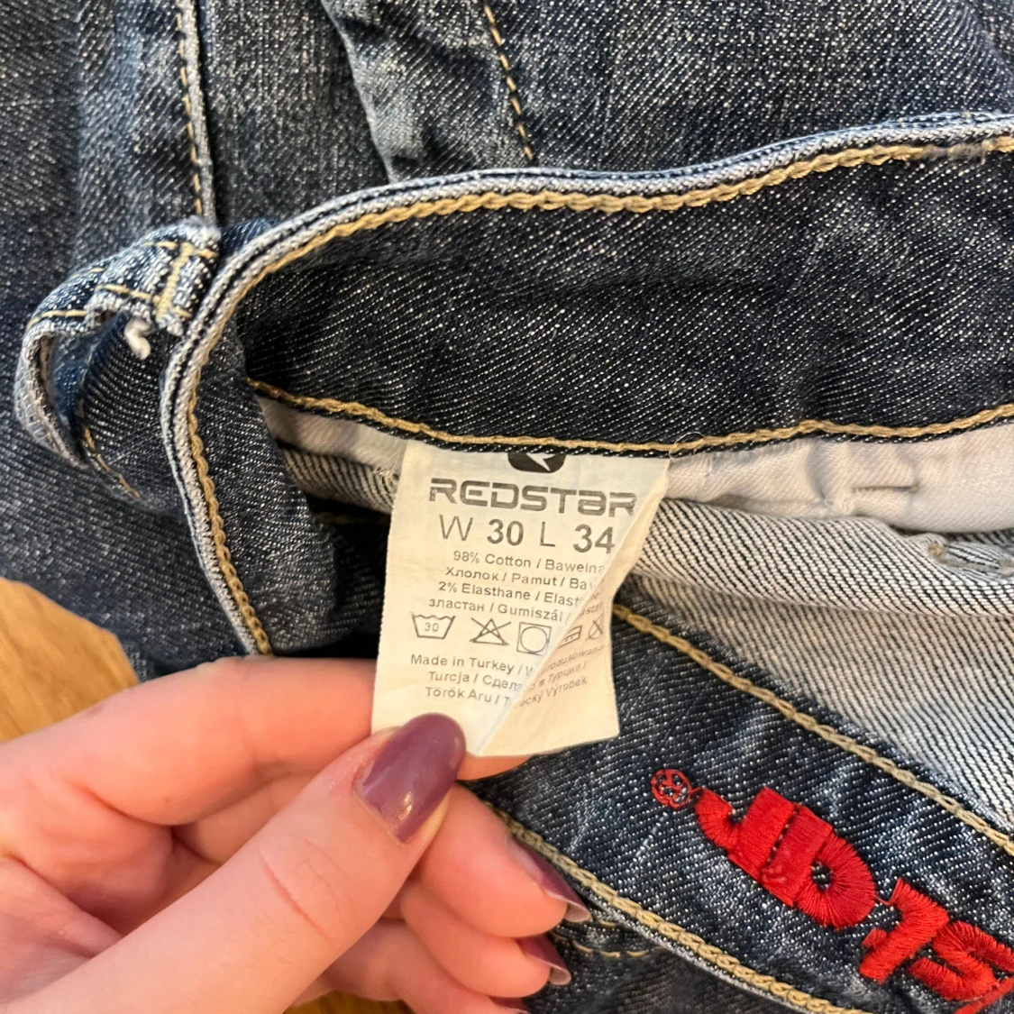 Lågmidjade utsvängda jeans  - 92