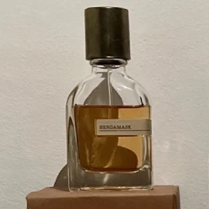 Orto parisi bergamask  - Byter/säljer denna sjuka parfymen! Cirka 45/50ml kvar  Full presentation ingår!