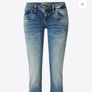 Ltb valerie jeans - Säljer mina ltb jeans som inte kommer till någon användning. En liten defekt på jeansen men syns knappt