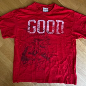 Vintage t-shirt  - Vintage t-shirt i fint ”vintage skick” :)
