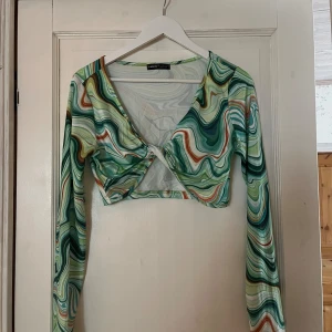 Två festliga toppar - Knappt använda. 