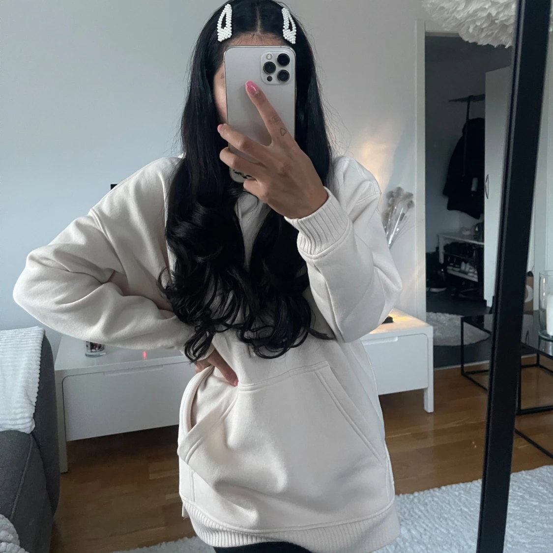 Beige hoodie - 90
