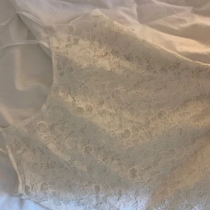 Spetslinne  - Helt vanligt spets linne