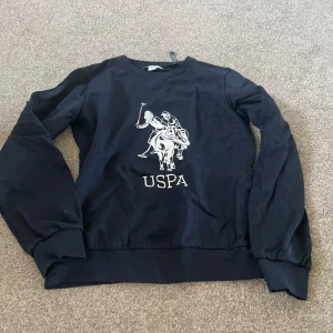 Polo tröja  - 250+frakt helt oanvänd storlek S