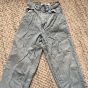 Polar big boys 3xx - Säljer mina big boys för att jag inte gillar de längre och behöver pengarna. Byxorna är i bra skick bara använda runt 10 gånger.