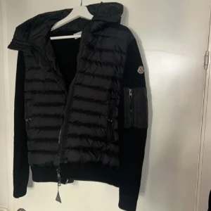 Moncler cardigan  - Moncler cardigan With hood Size m Used 5times previus Good kondition  Scanning tag 