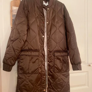 Höstjacka från Saint Tropez - Jättefin jacka som är som ny då jag endast använt den en gång