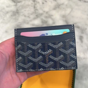 Royal blue korthållare - Näst intill oanvänd, mycket bra skick