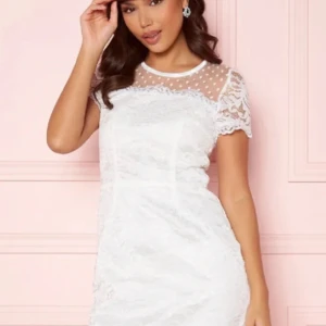 Ida Sjöstedt klänning - Fint skick, endast använd 1 gång 