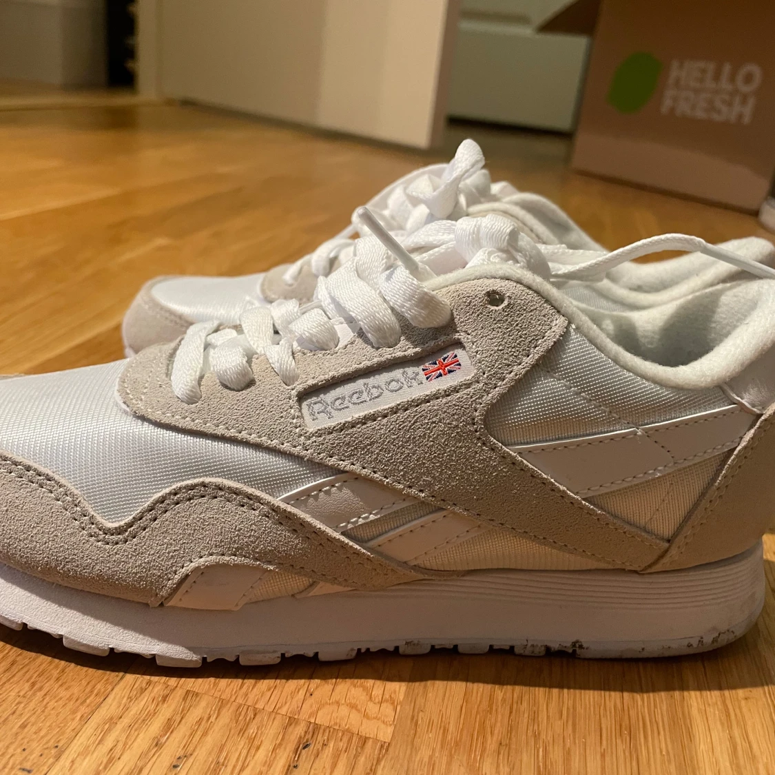 Reebok classic shoes 