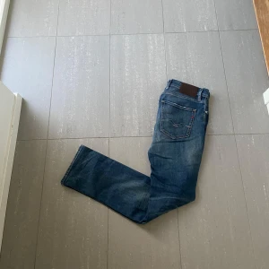 Replay Grover Jeans  - Säljer nu dessa replay Grover jeans, skriv för fler bilder/frågor🙌🏼