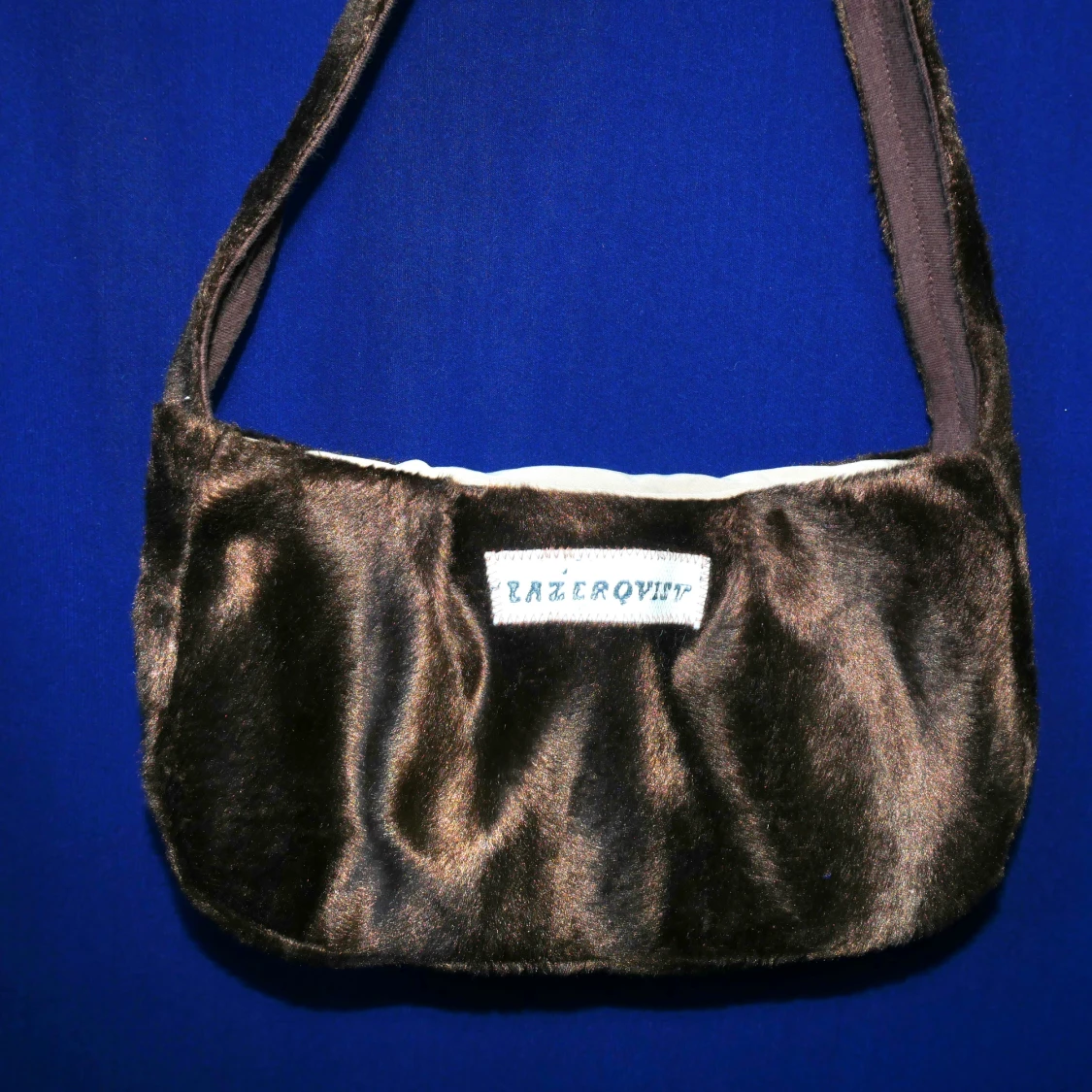 Handsydd handväska "Lilla björn" - 91