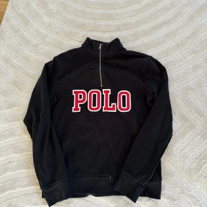 Polo Ralph lauren  - En tröja från polo Ralph lauren i unisex 16år