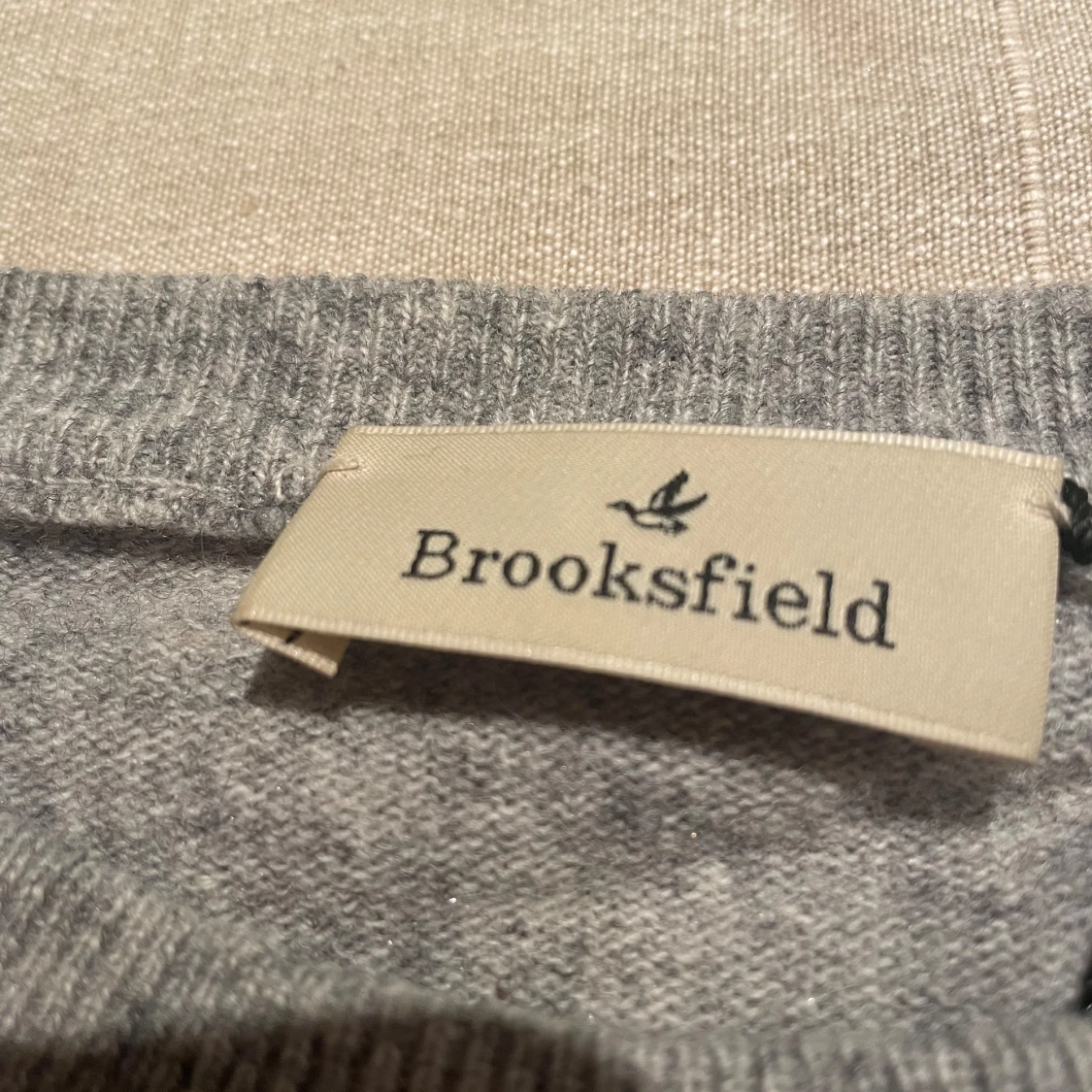 Grå tröja från Brooksfield - 90