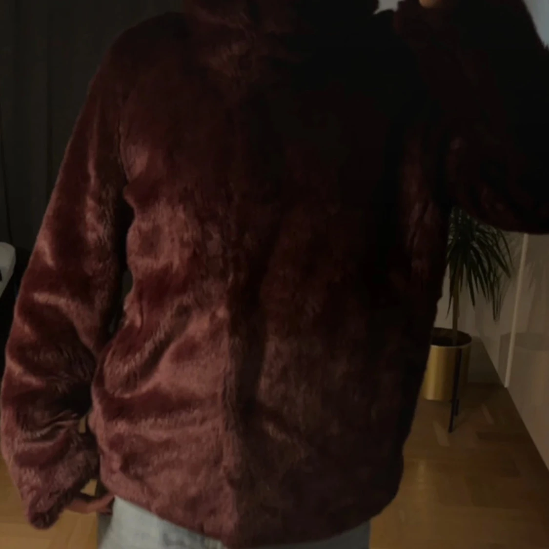 Vinröd pälsjacka - 92