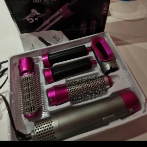 Hårstyling verktyg  - 💗💗Buda gärna !! 💗💗Lockar och volym  