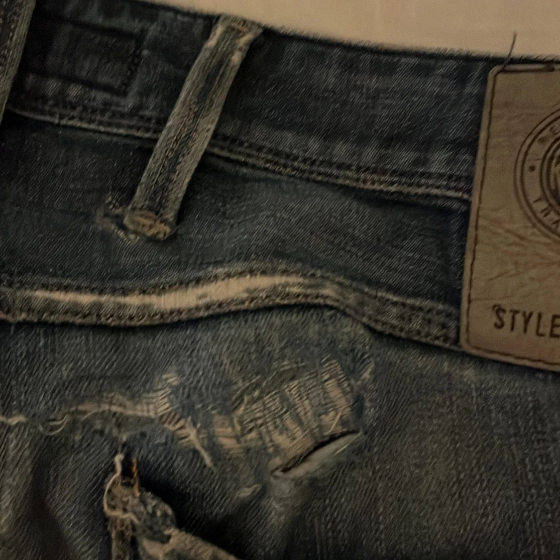 Blå Anbass Replay jeans med slitningar - 3