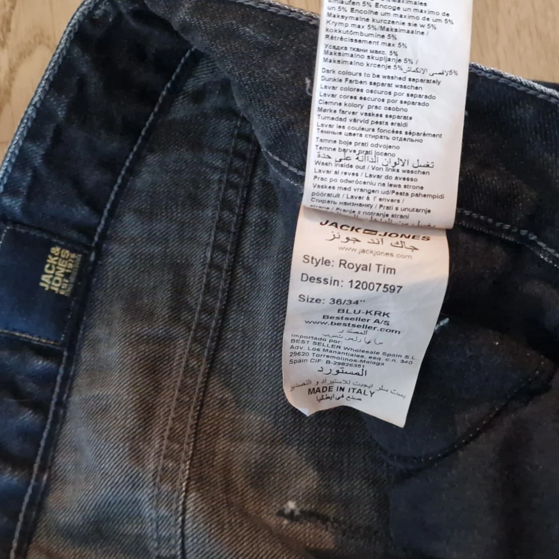 Svarta jeans från Jack & Jones - 92