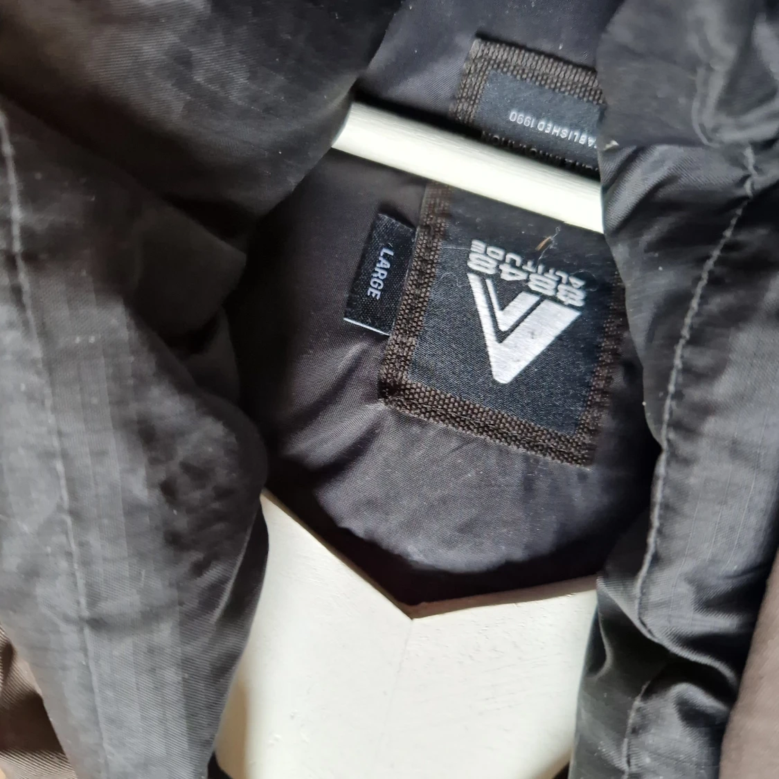 Grå jacka från 8848 Altitude - 91